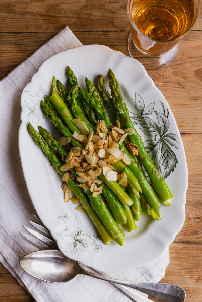 Sautéed Asparagus with Almonds & Fresh Garlic